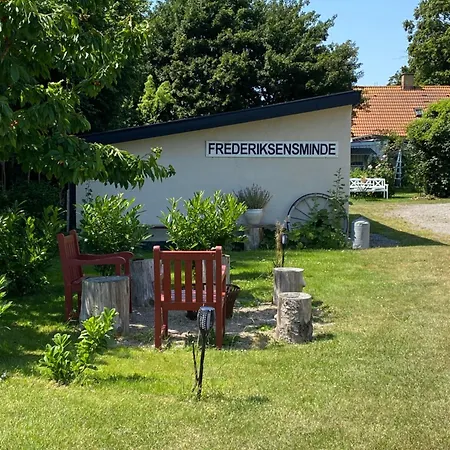 فندق مبيت وإفطار Frederiksensminde Marrebæk