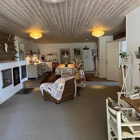 לינה וארוחת בוקר Frederiksensminde