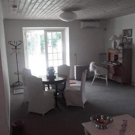 Frederiksensminde Bed and breakfast *